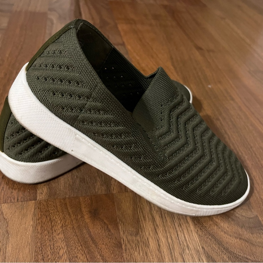 Sonoma Womans Olive Slip-On Sneakers